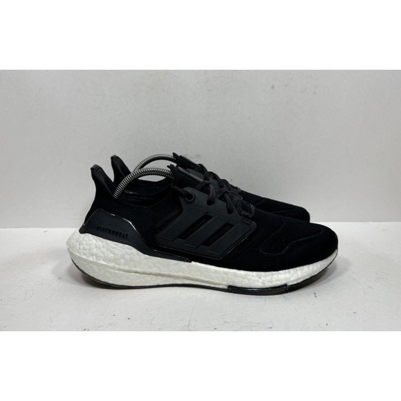 Adidas Ultra Boost 22 GX3062 Men's Sz 9 Running Shoes Core Black White Sneakers